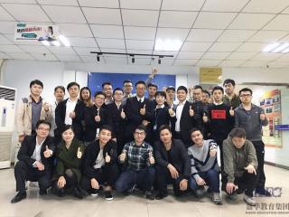 北大青鸟深圳嘉华学校JT58班毕业项目答辩顺利举行
